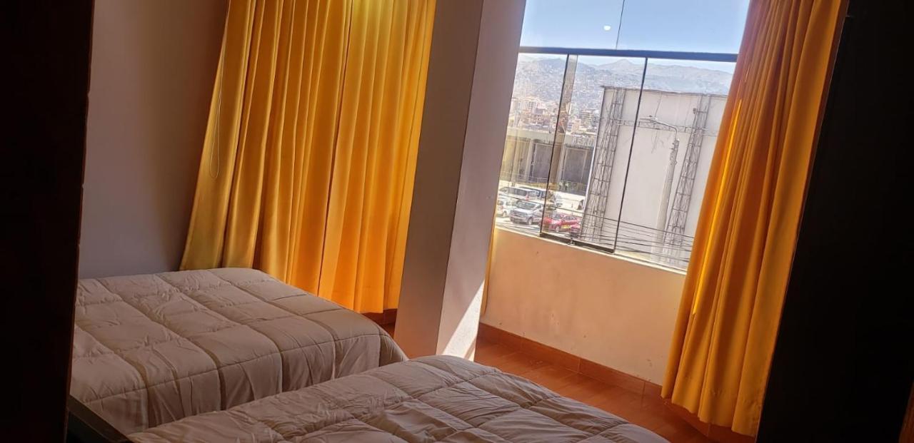 A Un Minuto Del Aeropuerto Sientase En Casa Apartment